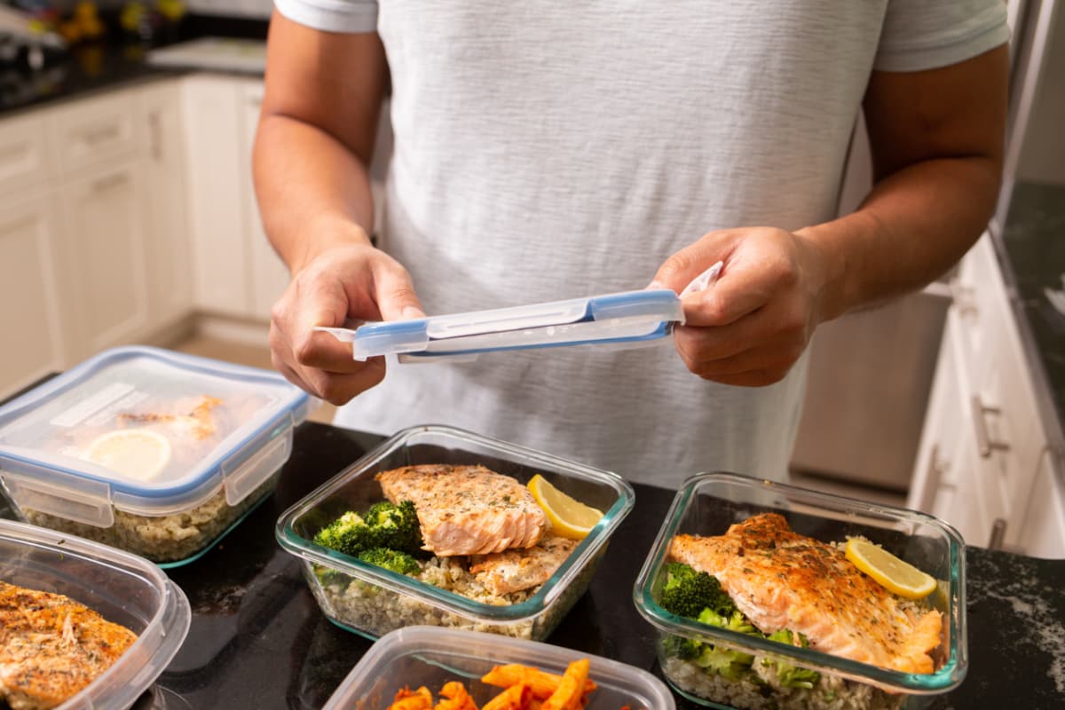 Meal prepping for significant nutrition while in calorie deficit