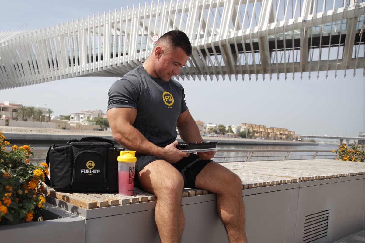 man bulking with fuel up meal